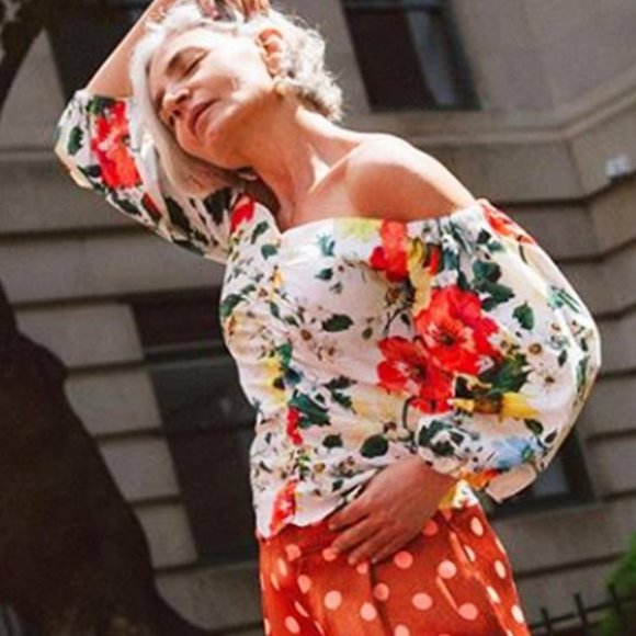 Zara Floral Off the Shoulder Top - Picture 3 of 3